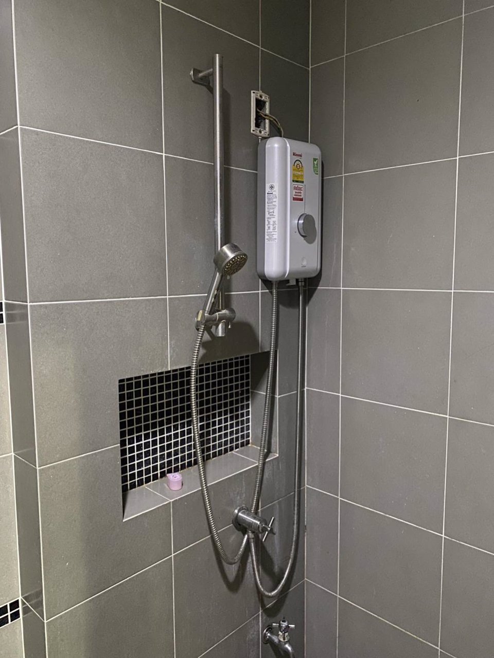 ทาวน์โฮมสไตล์โมเดิร์นลอฟด์-2-ชั้น-โครงการฮาบิทาวน์-โฟลด์-ติวานนท์-แจ้งวัฒนะ