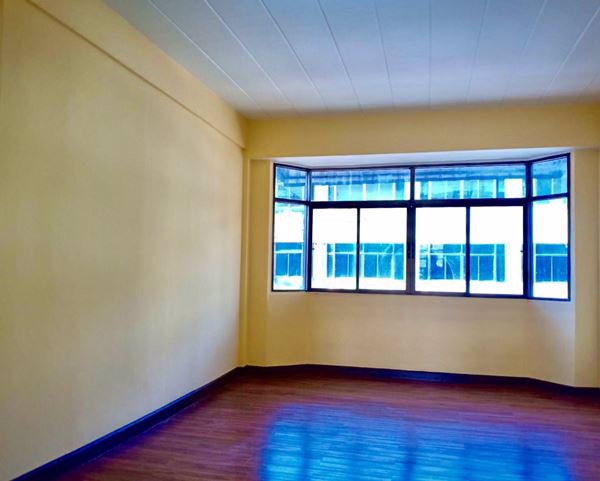 ขายตึกแถว-ย่าน-ซเพชรเกษม69-ใกล้รถไฟฟ้าหลักสอง-รีโนเวทแล้ว-ตบแต่งอย่างสวยงามทั้งหลัง