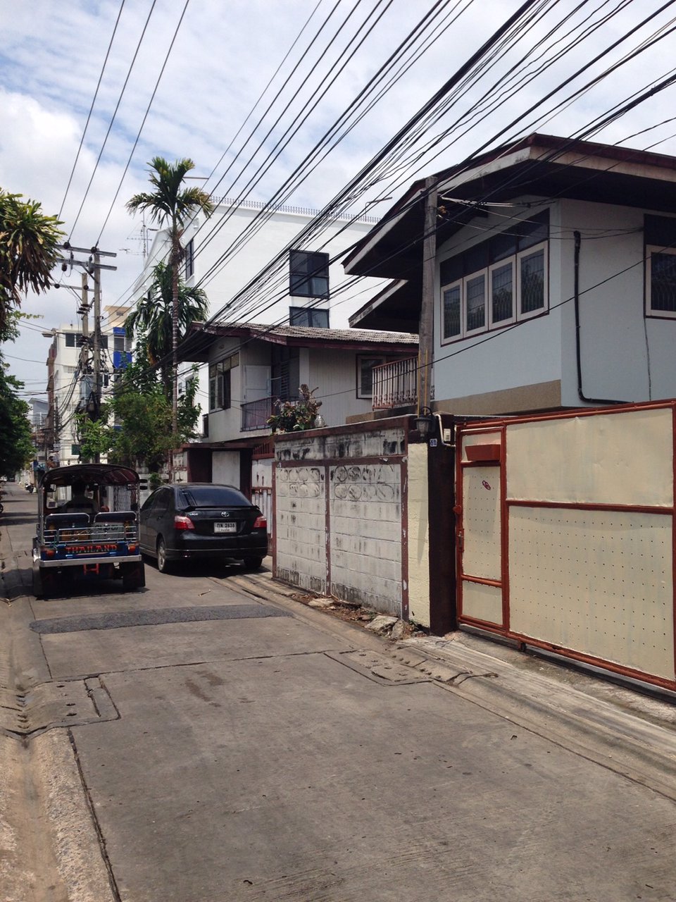 ขายที่ดิน-73-ตารางวา-พร้อมสิ่งปลูกสร้าง-ในซอยอารีย์สัมพันธ์-8-เหมาะสำหรับพักอาศัย-ทำโฮมออฟฟิศ-หรือ