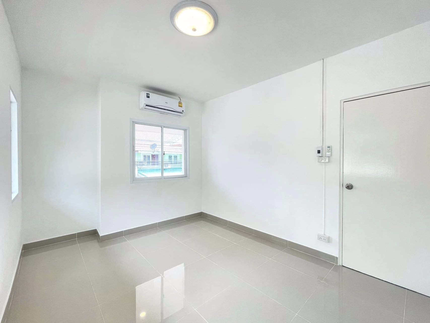 ขายถูก-พฤกษาb-หลังริม-รีโนเวทใหม่-สวยๆ