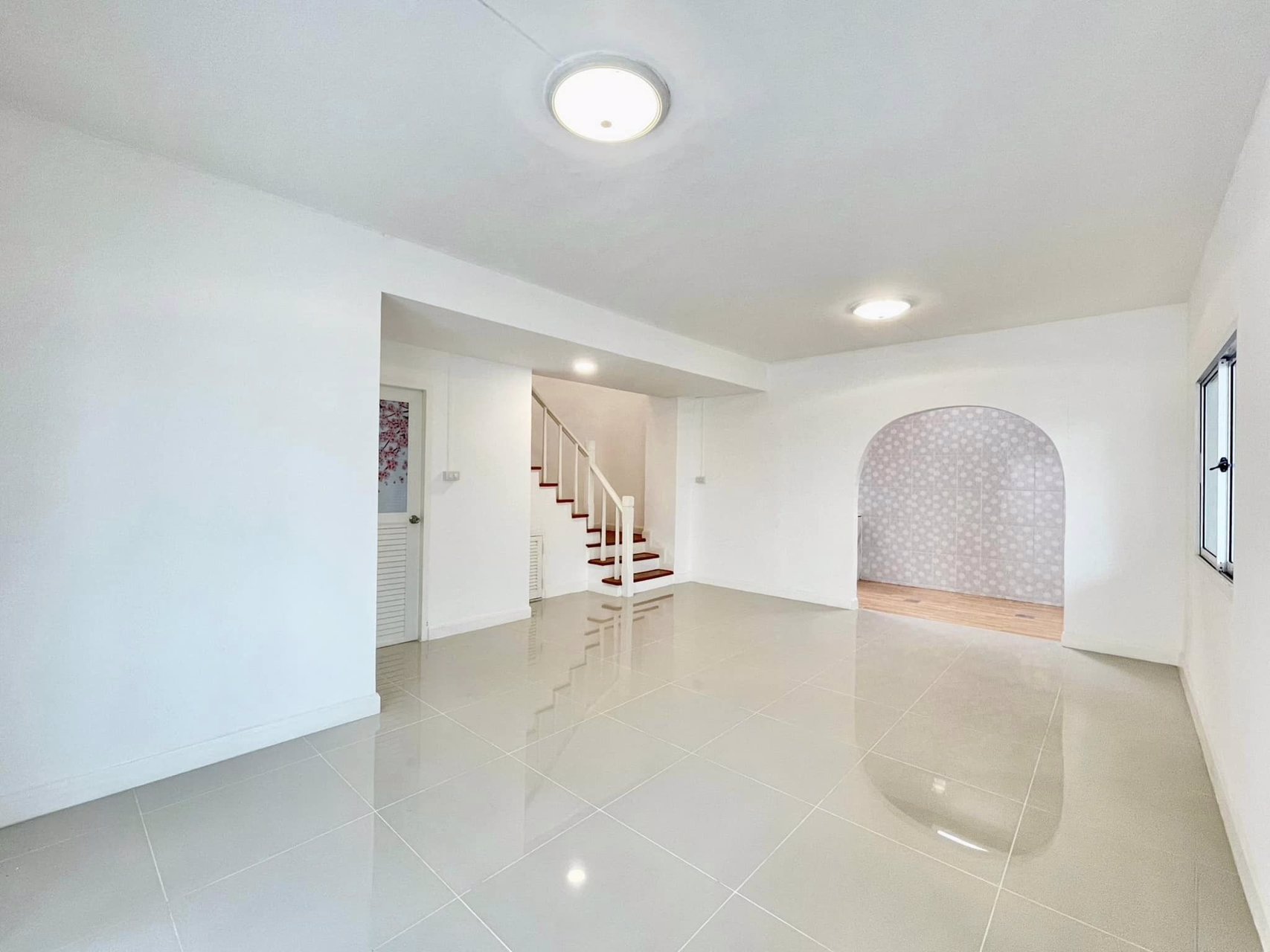 ขายถูก-พฤกษาb-หลังริม-รีโนเวทใหม่-สวยๆ