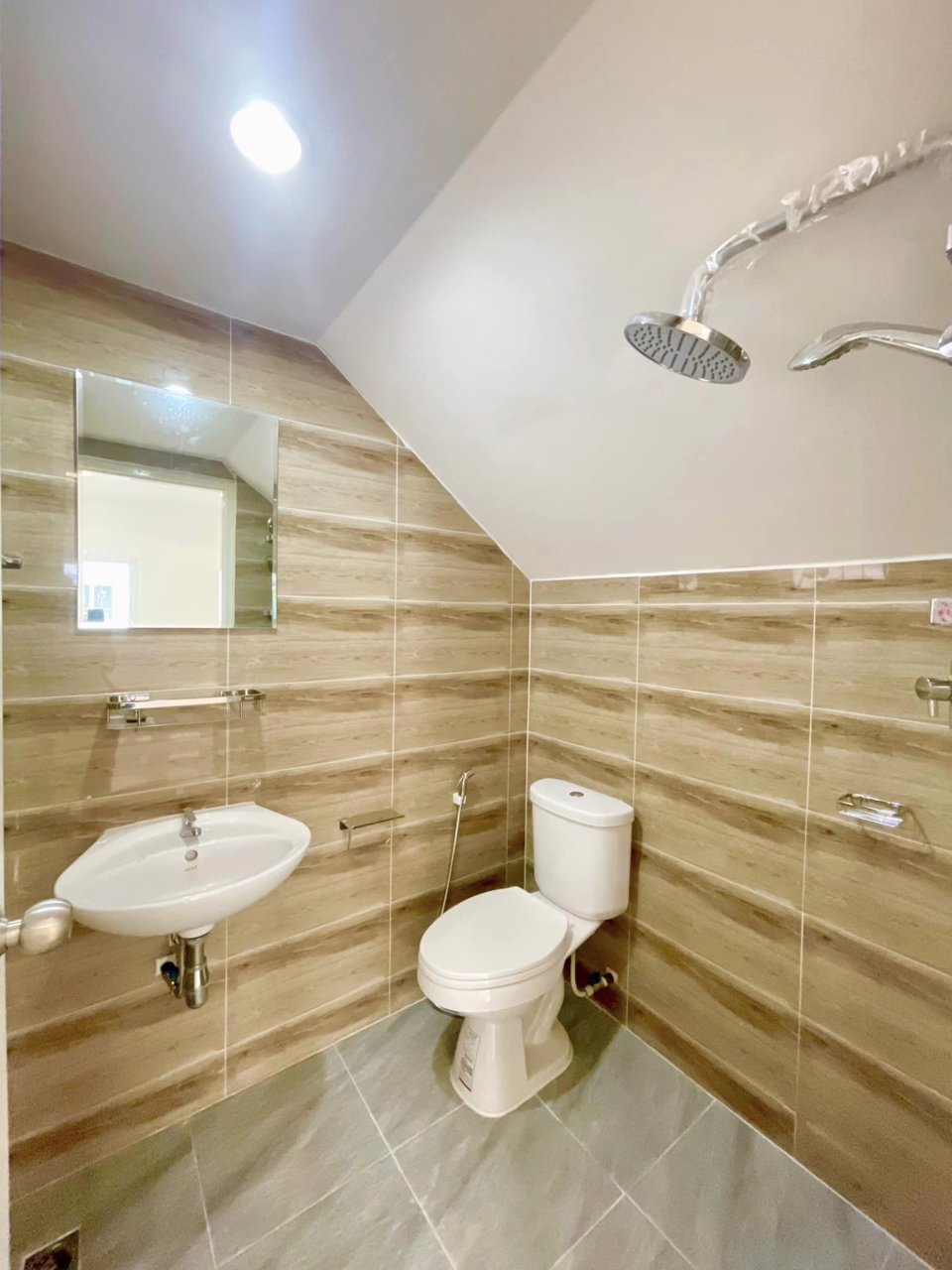 ขายถูก-พฤกษาb-หลังริม-รีโนเวทใหม่-สวยๆ