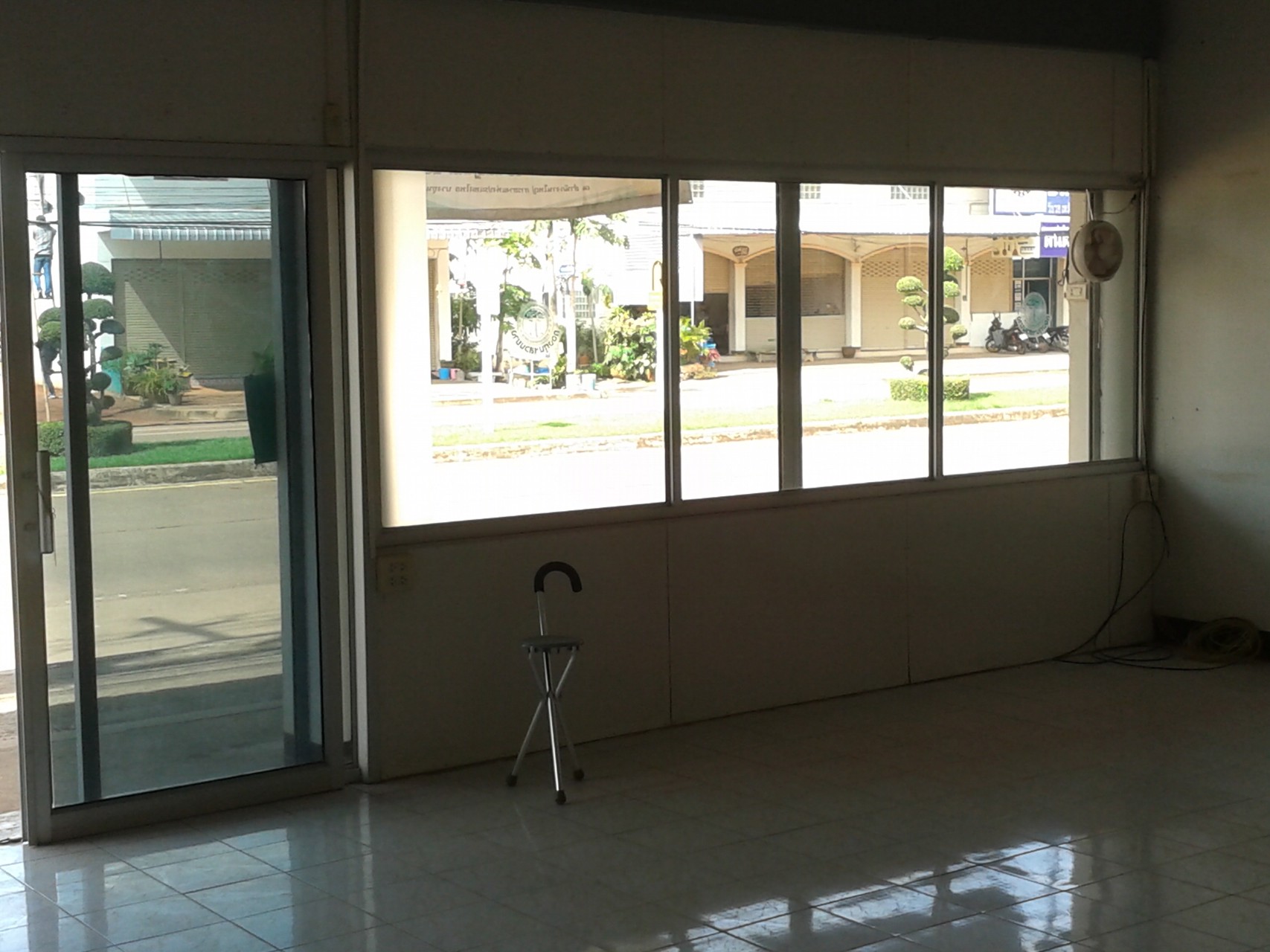 ขายอาคารพาณิชย์2-คูหา-ห้องมุม-ถูกทำเลดี-เมืองสกลนคร