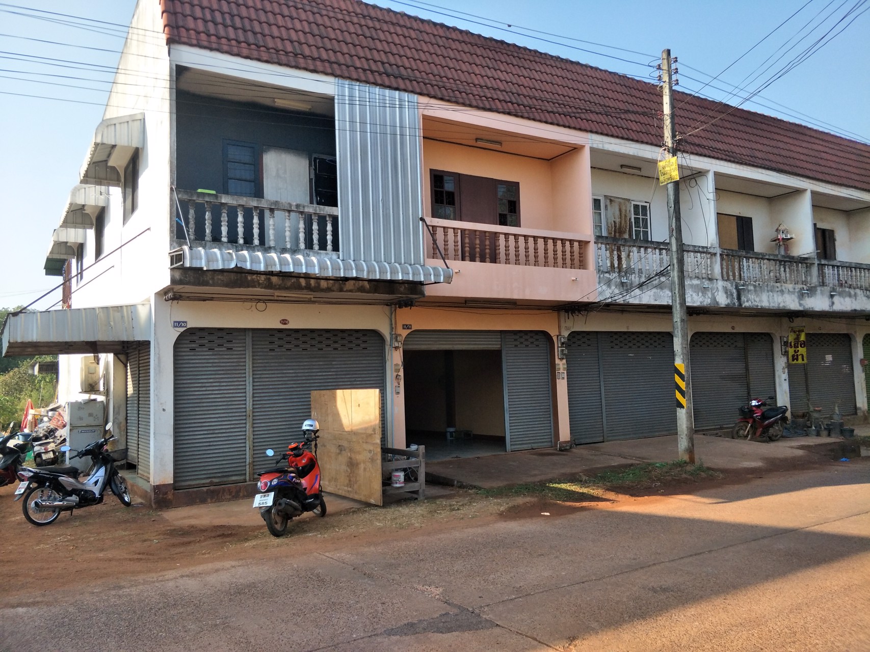 บ้านตึกไม่ถึง-8-แสน-ติดถนนสุขาวดี