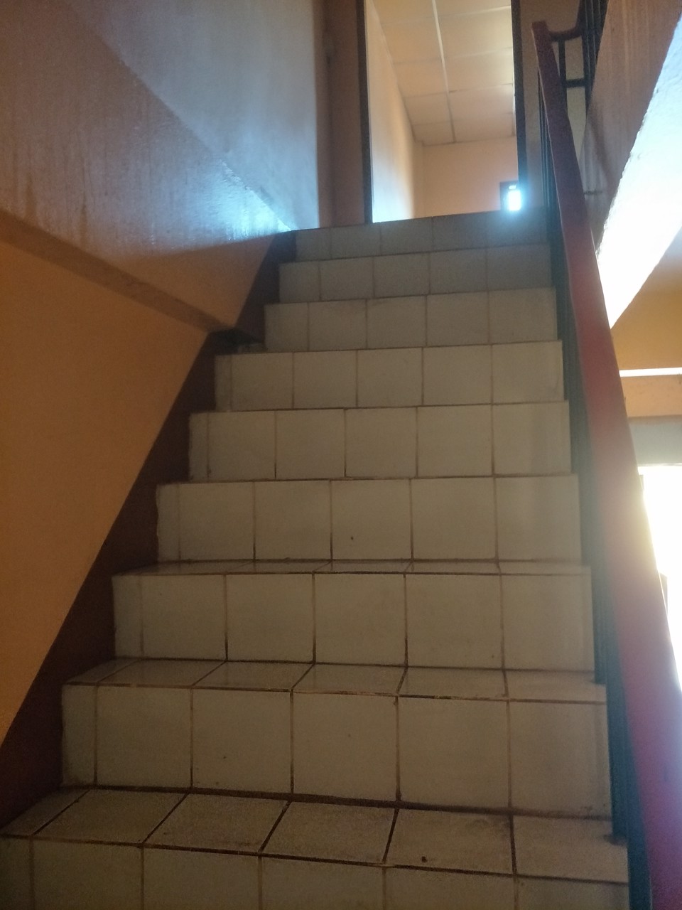 บ้านตึกไม่ถึง-8-แสน-ติดถนนสุขาวดี