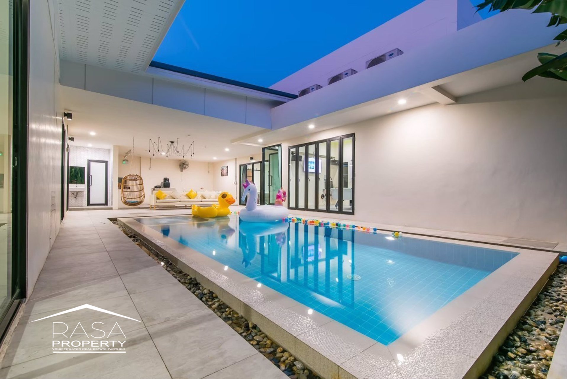 พูลวิลล่าสไตล์ลอฟท์-หัวหิน