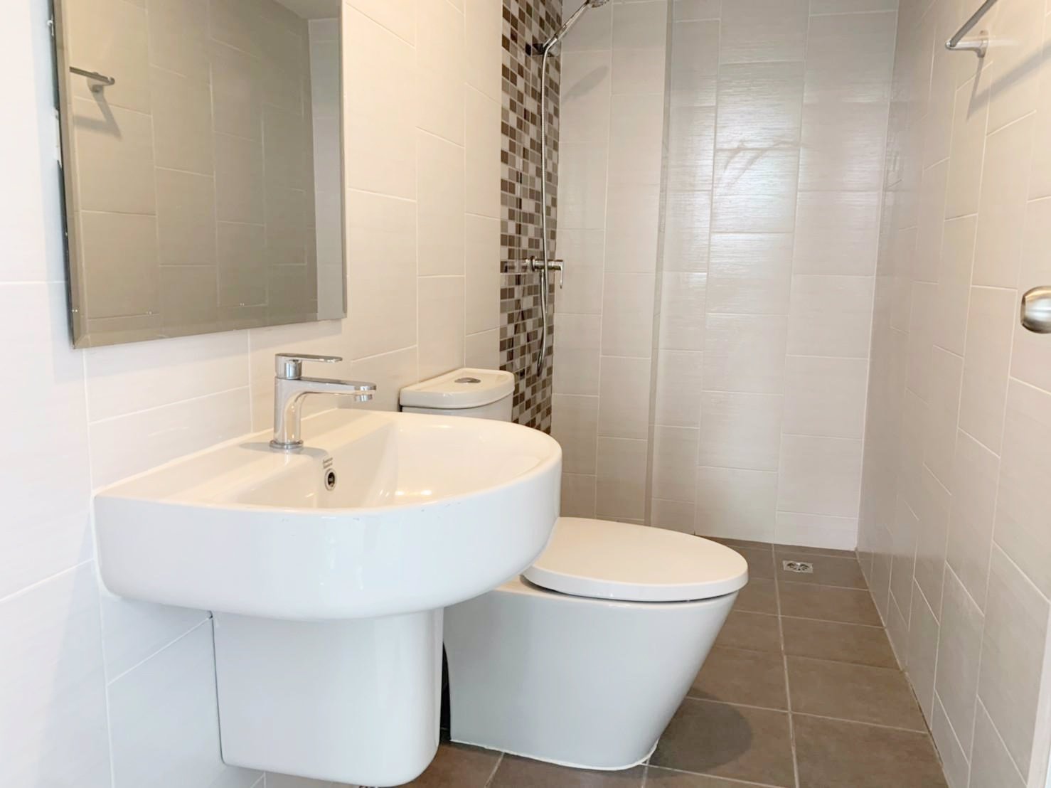 ทาวน์โฮม-หลังมุม-หลุดดาวน์-ราชพฤกษ์-นนทบุรี-หน้ากว้าง-7-เมตร-ทิศเหนือ-ที่จอดรถ-2-คัน