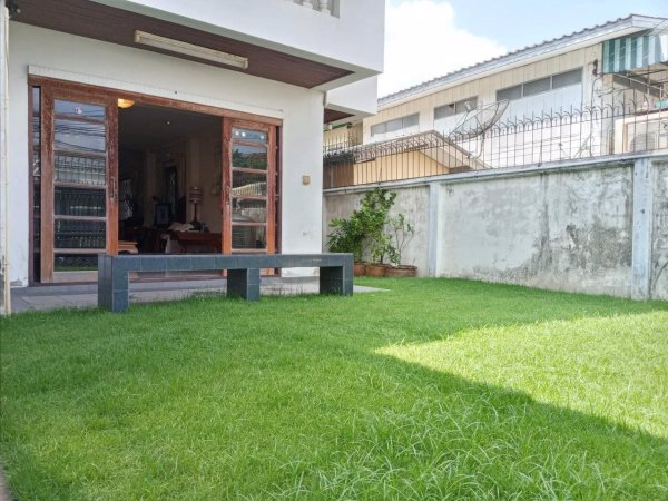 5-นอน-จตุจักร-ลาดพร้าว35-เดี่ยว-2-ชั้น-72-ตรว-5-นอน-5-น้ำ-จอดรถ-4-คัน-ถมสูง