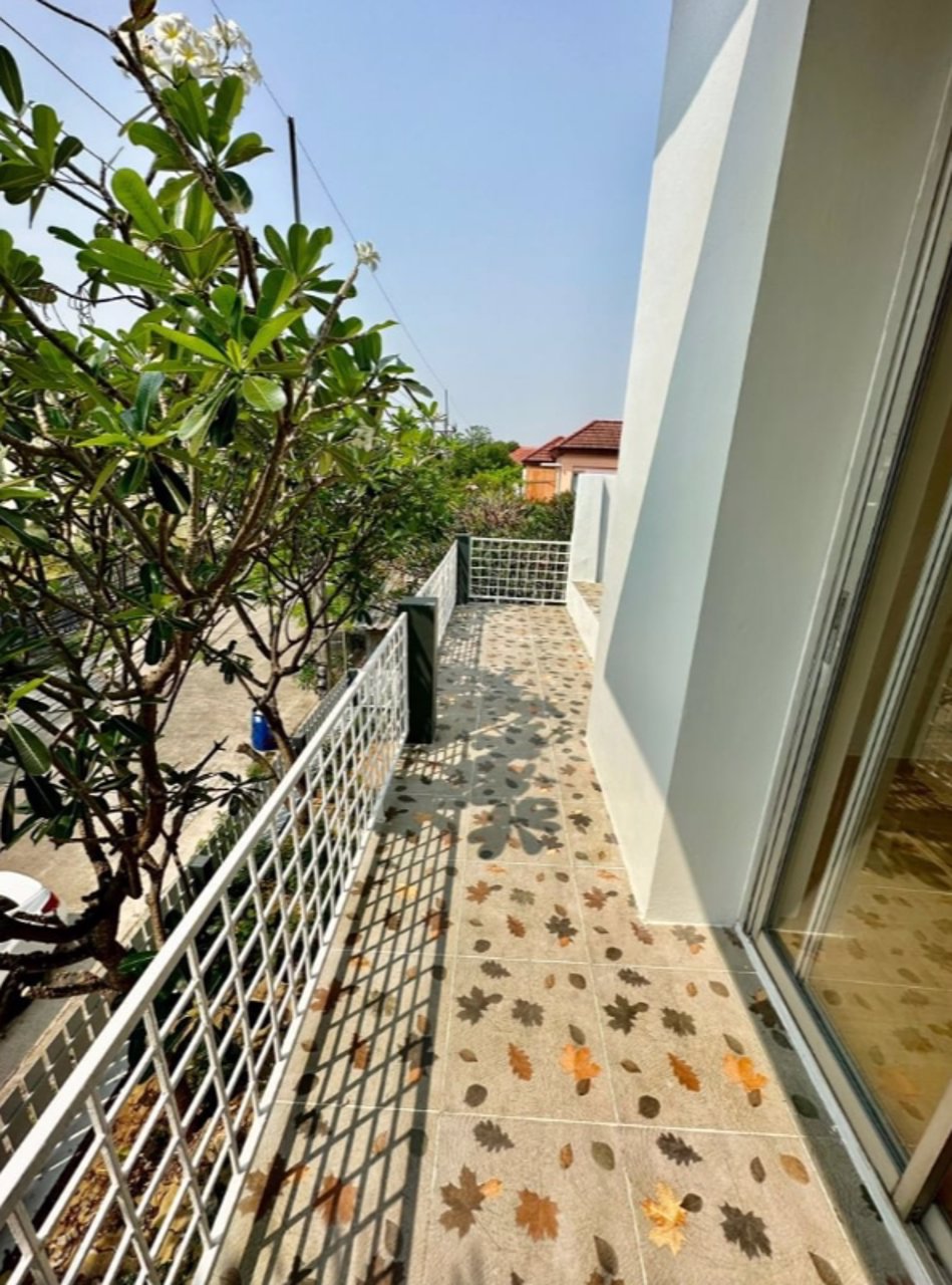 ขายด่วน-หมู่บ้าน-ครีเอทีฟ-ลิฟวิ่ง-คลอง3-รีโนเวท-