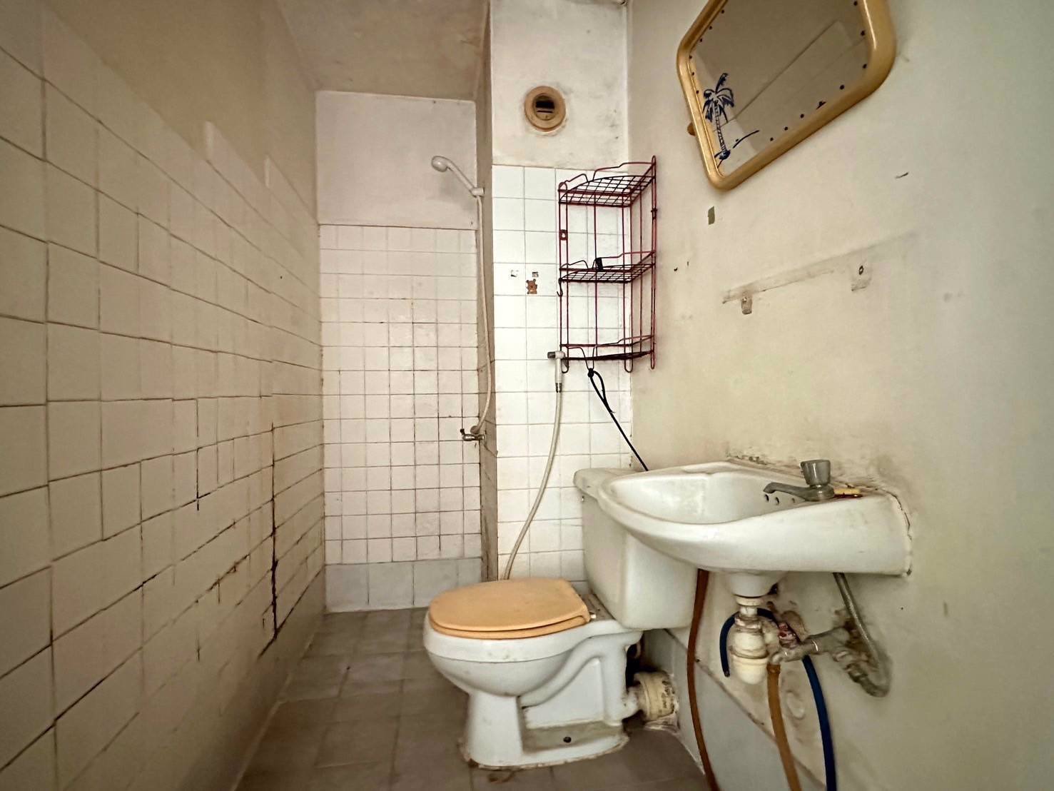 ขายคอนโดเมืองทองธานี-ป๊อปปูล่า-คอนโดมีเนียม-อาคาร-c2-ชั้น-6