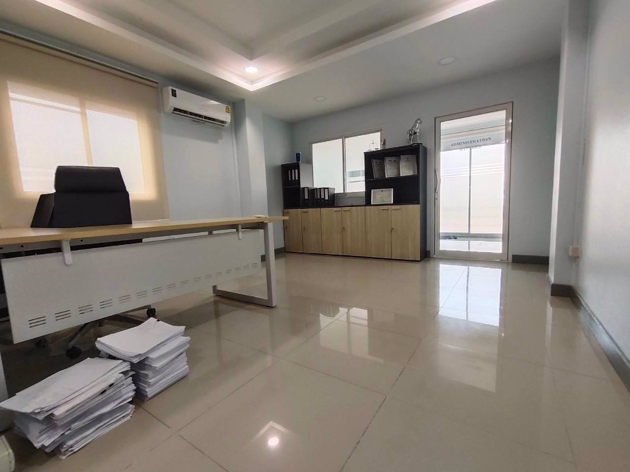 ขายอาคารพาณิชย์-4-ชั้น-2-คูหา-บางใหญ่ซิตี้-สภาพสวยพร้อมดำเนินกิจการ-หรืออยู่อาศัย