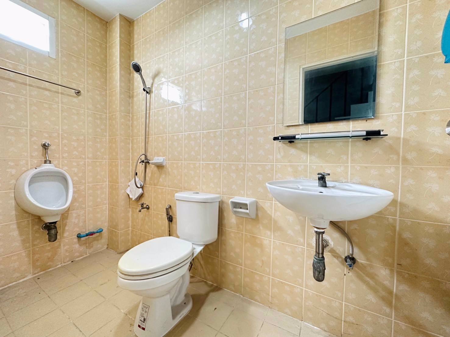 ขายอาคารพาณิชย์-4-ชั้น-2-คูหา-บางใหญ่ซิตี้-สภาพสวยพร้อมดำเนินกิจการ-หรืออยู่อาศัย