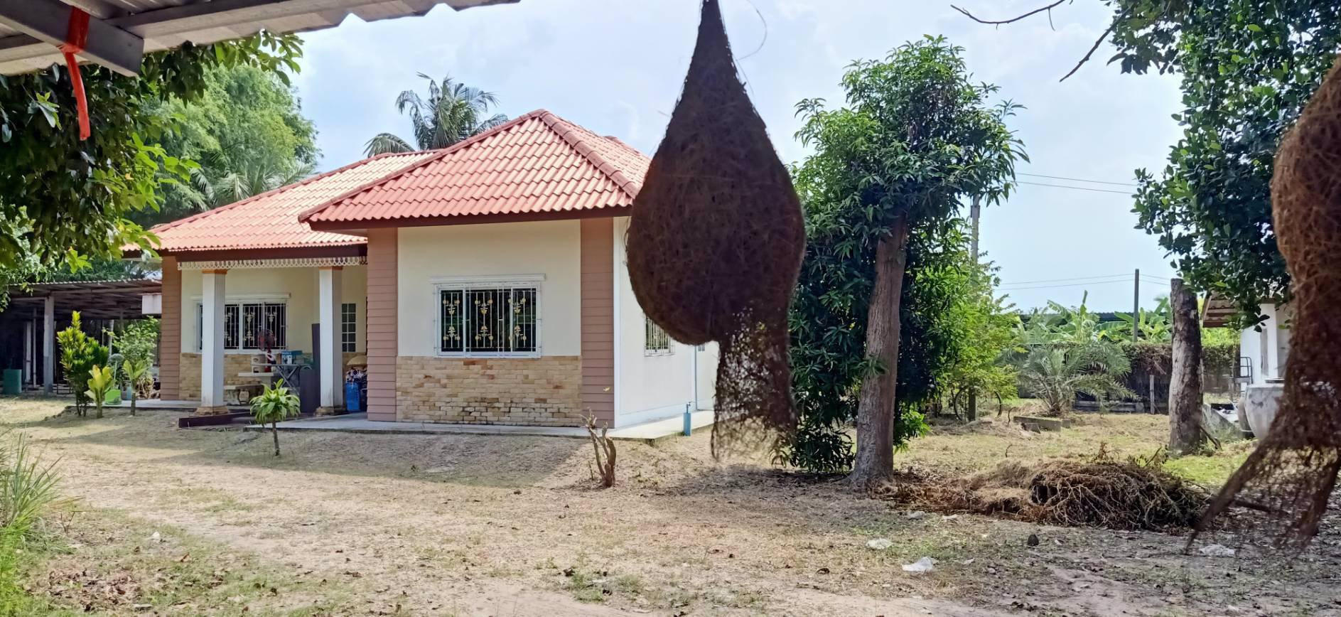 ขายบ้านพร้อมที่ดิน-ขนาด-เกือบ-2-ไร่-ราคา-629-ล้านบาท