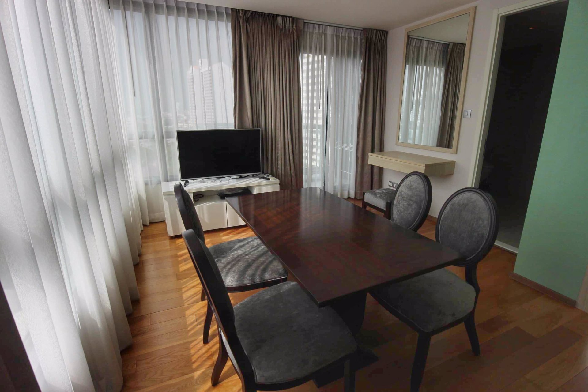 เช่าคอนโด-h-sukhumvit-43-14-floor-ชั้น-14-ราคาพิเศษ