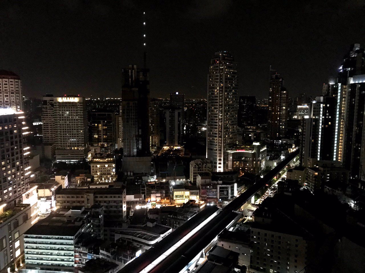 เช่าคอนโด-noble-remix-sulhumvit-36-28-floor-ชั้น-28-ราคาพิเศษ