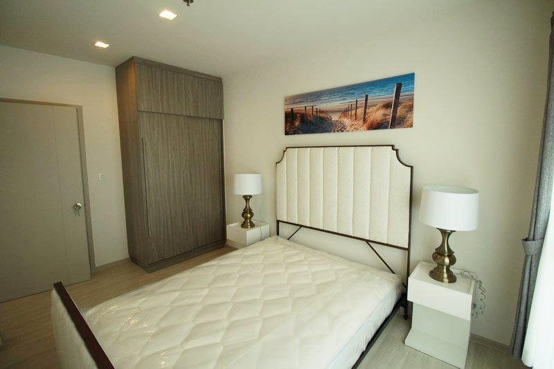 life-sukhumvit-48-full-furniture-ห้องมุม
