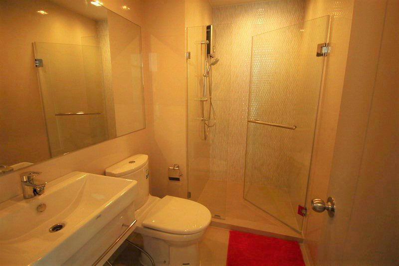 life-sukhumvit-48-full-furniture-ห้องมุม