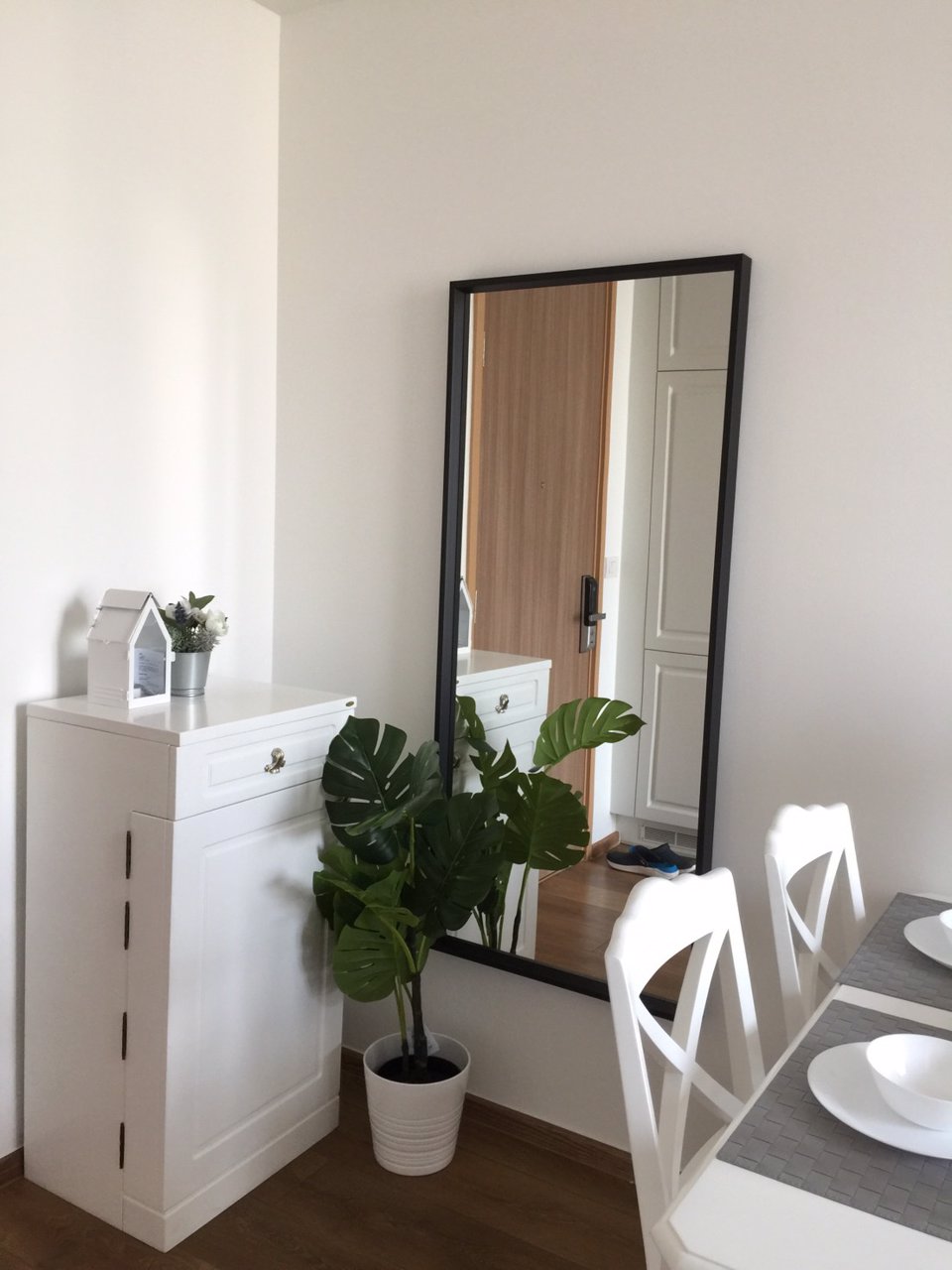 เช่า-noble-be-33-เฟอร์นิเจอร์ครบชั้น9มีอ่างอาบน้ำ-พร้อมเข้าอยู่-