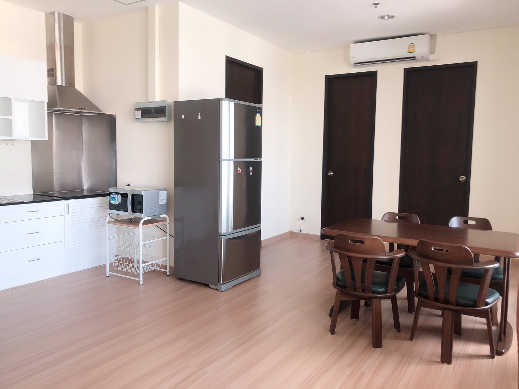 เช่า-citi-smart-sukhumvit-18-เฟอร์นิเจอร์ครบ-ชั้น15-2bed-2bath-พร้อมเข้าอยู่-