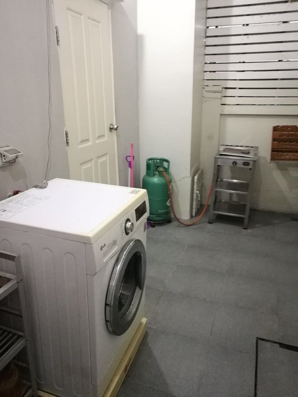 ให้เช่าทาวน์โฮม-2-ชั้น-3-นอน-2-น้ำ-คชฟฟ-เฟอร์ครบ-แต่งสวย-พร้อมอยู่