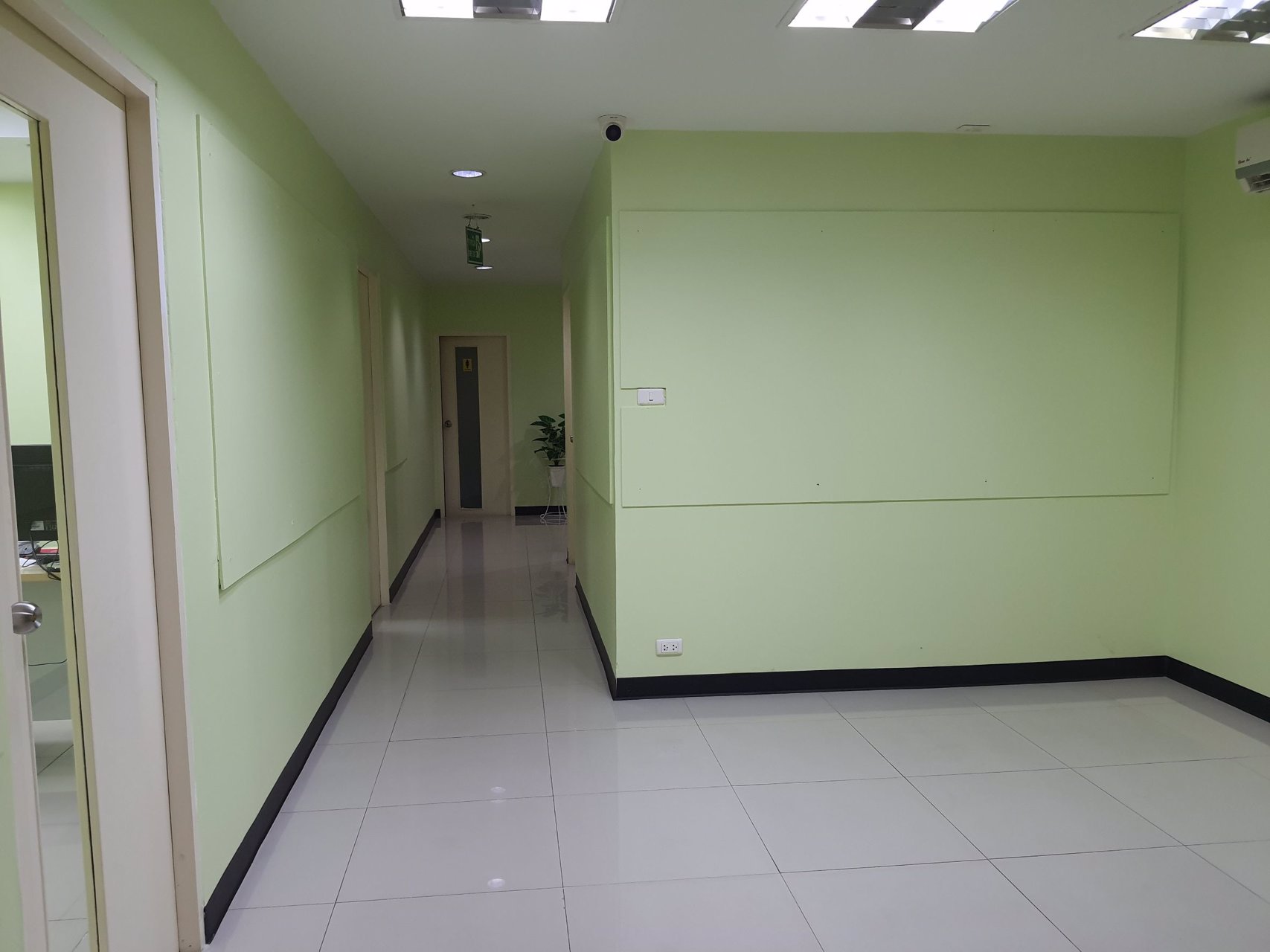 ขาย-ให้เช่า-อาคารพาณิชย์-5-ชั้น-ซรัชดาภิเษก-22-ใกล้-mrt-รัชดาฯ