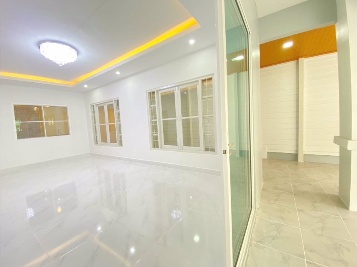 เปิดจองบ้านมือสองรีโนเวทใหม่-พร้อมเข้าอยู่