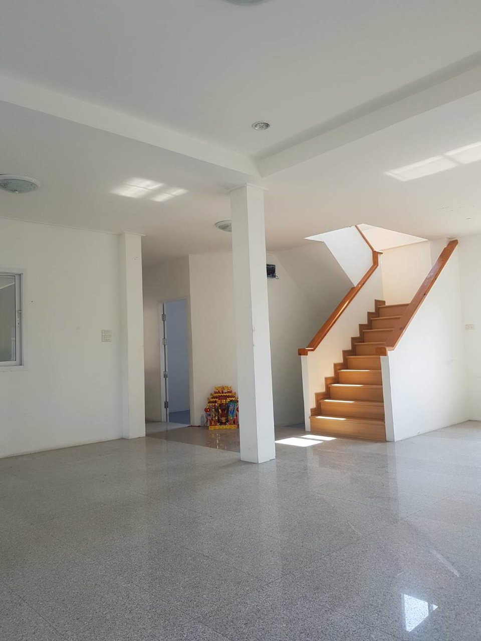 บ้านเดี่ยว-หมู่บ้าน-เลกาซี่-แกรนด์-วิลล์-วัดพระเงิน