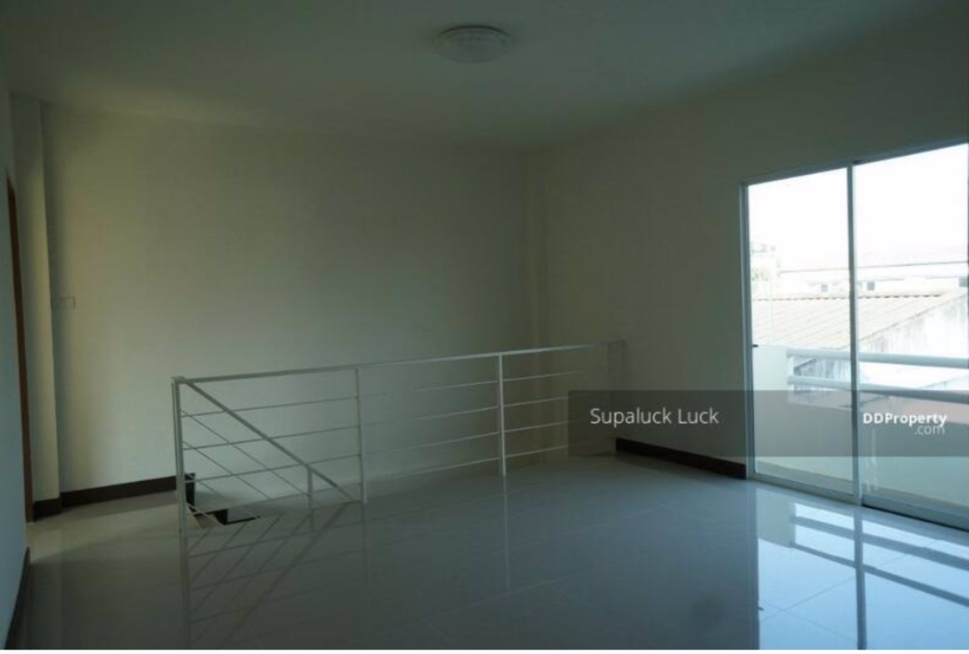 ขายทาวน์เฮาส์-3-ชั้น-หน้ากว้าง-6-เมตร-ใกล้-bts-บางหว้า-บางแวก-69-แยก-3-หลังซ้าย-