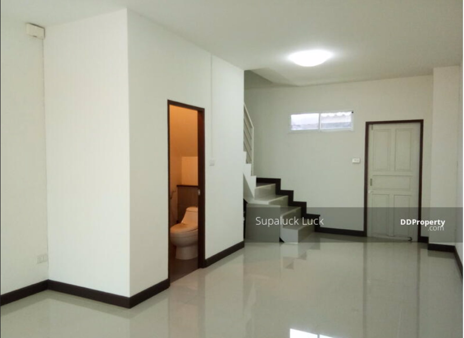 ขายทาวน์เฮาส์-3-ชั้น-หน้ากว้าง-6-เมตร-ใกล้-bts-บางหว้า-บางแวก-69-แยก-3-หลังซ้าย-