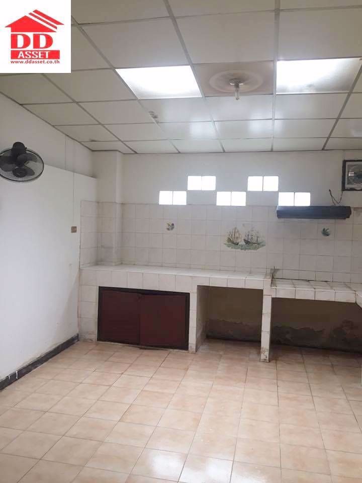 ขายด่วน-ทาวน์เฮ้าส์-2-ชั้น-นวมินทร์-ซอย74