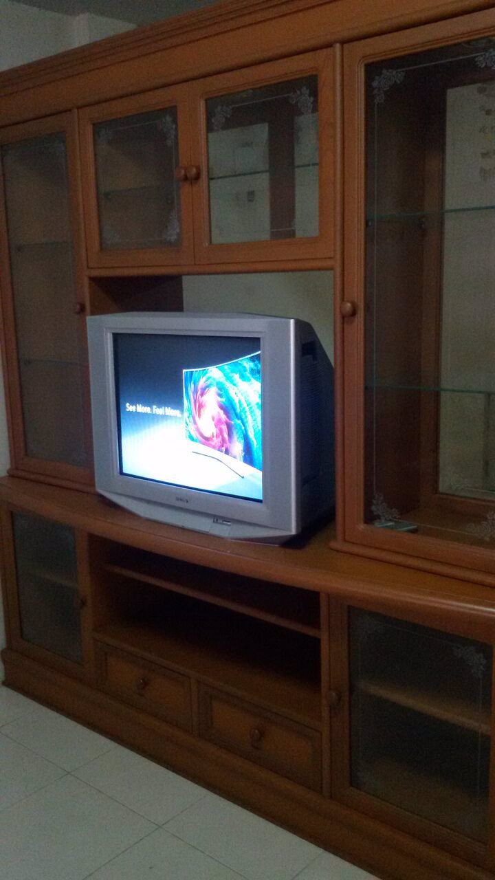 ให้เข่าทาวน์เฮาส์พร้อมเฟอร์นิเจอร์