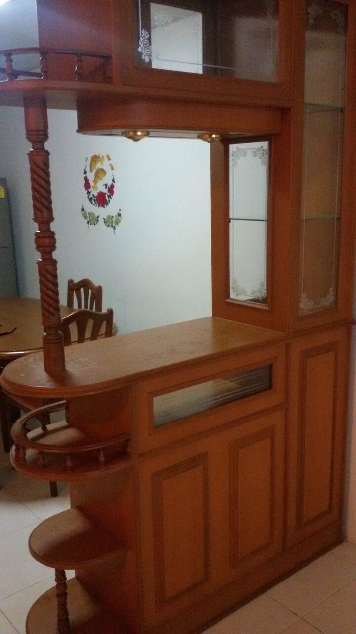 ให้เข่าทาวน์เฮาส์พร้อมเฟอร์นิเจอร์