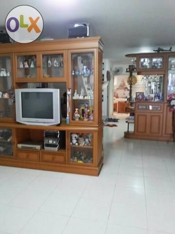 ให้เข่าทาวน์เฮาส์พร้อมเฟอร์นิเจอร์