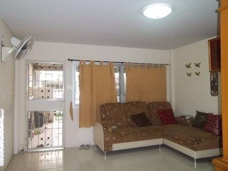 ให้เช่าทาวน์เฮาส์พร้อมเฟอร์นิเจอร์