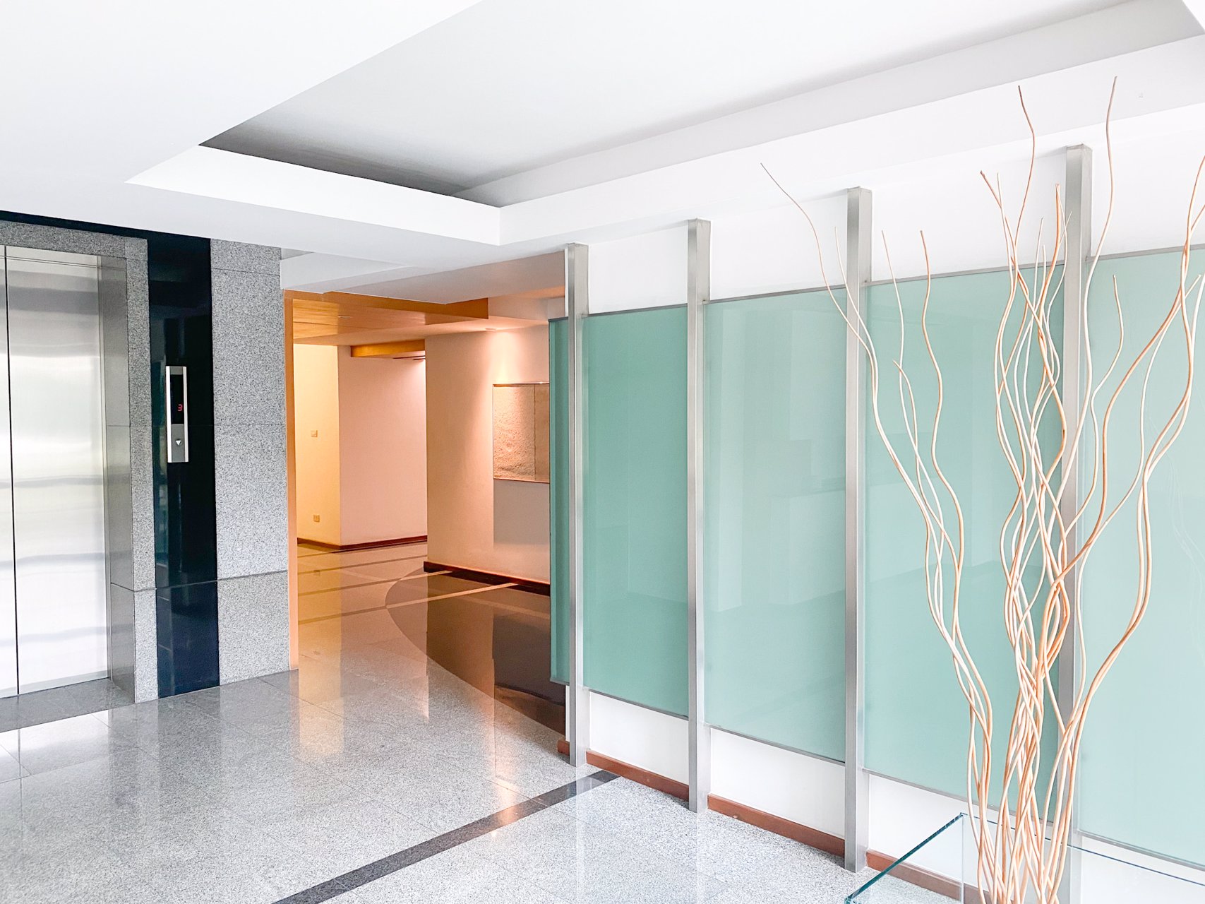 ออฟฟิศขนาดเล็ก-51-ตารางเมตร-ถนนหลังสวน-bts-ชิดลม