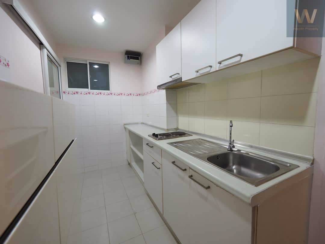 ขายด่วนห้อง-ห้องสภาพนางฟ้าสุดโมเดิร์น-สวย-สุด-สุด-เฟอร์นิเจอร์ใหม่ทั้งห้อ-งขนาด-42-ตารางเมตร