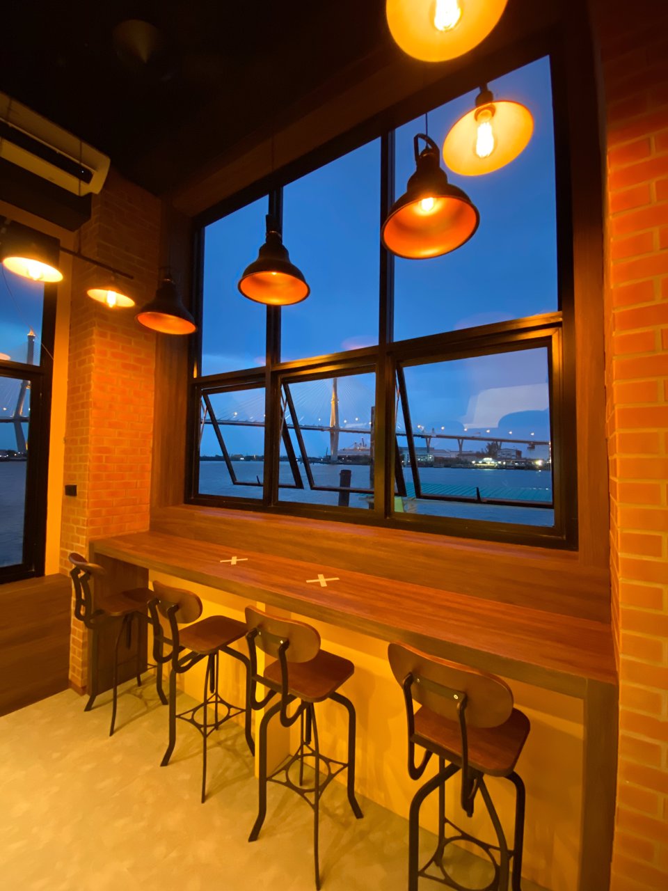 ให้เช่า-ห้องว่าง-เหมาะสำหรับค้าขาย-บริเวณ-ท่าน้ำ-พระประแดง-ติดริมแม่น้ำเจ้าพระยา