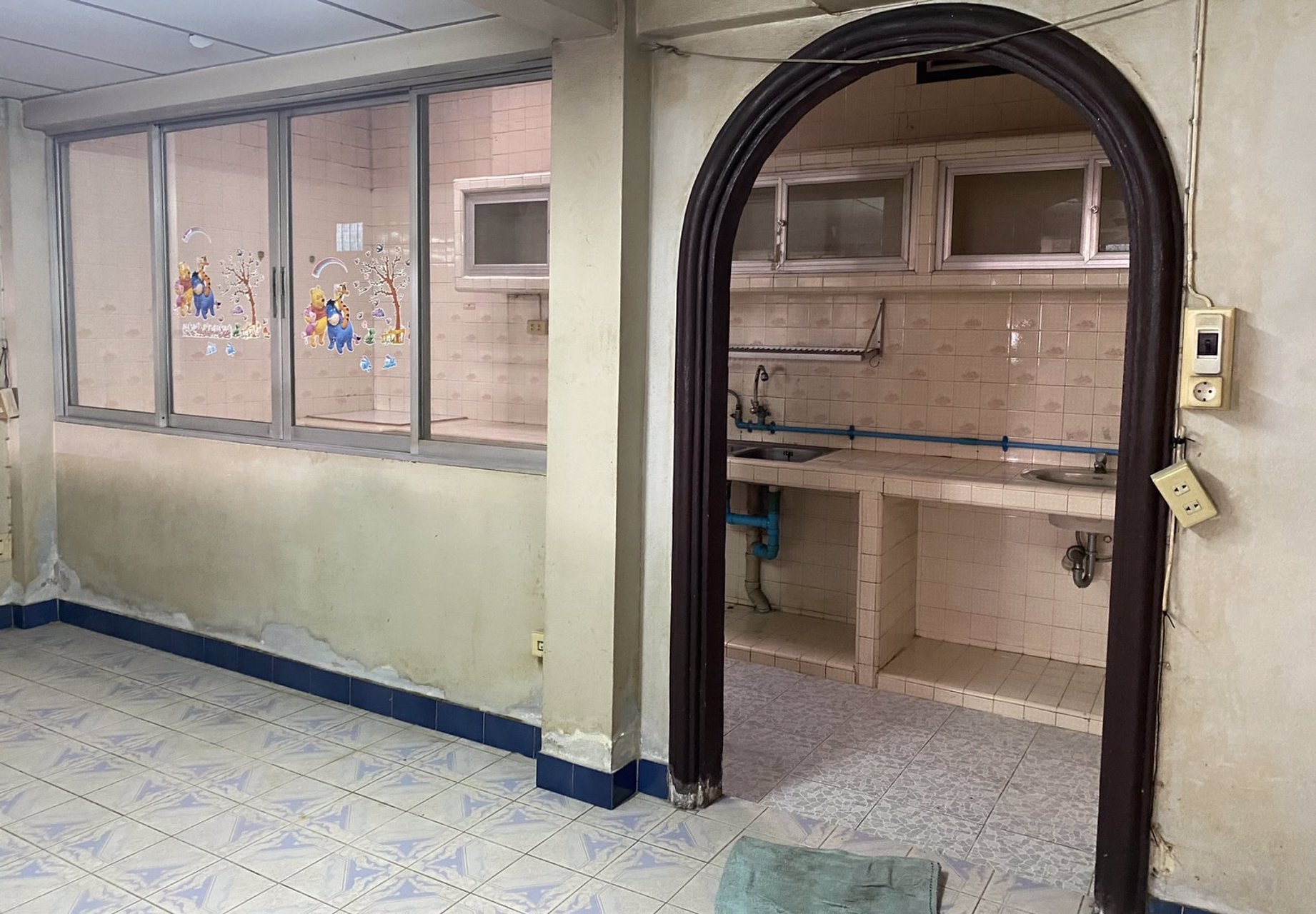 ขายทาวเฮ้าส์-หมู่บ้านนครหลวงวิลเลจ