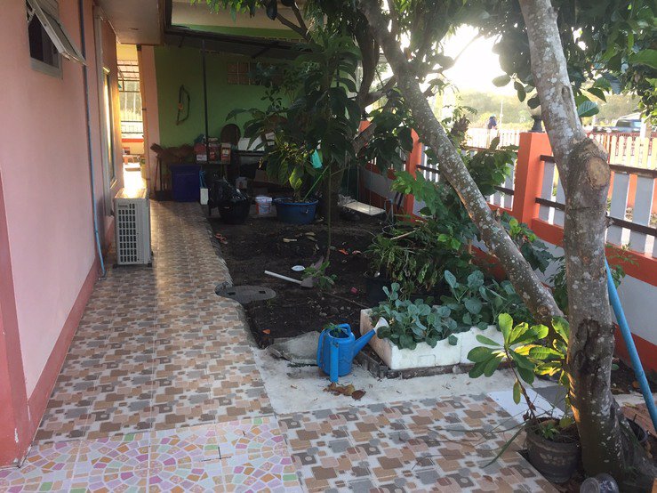 ขายบ้าน-1-หลัง-3-ห้องนอน-2-ห้องน้ำ-1-ห้องครัว-1ห้องรับแขก-พร้อมอาคารร้าน-1-หลังราคา-42-ลบ-เป็นพื้