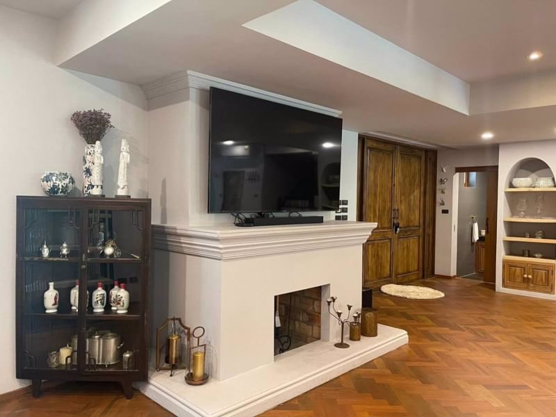 ขายบ้านพักตากอากาศ-สำหรับผู้ที่รักอยู่กับธรรมชาติบนหุบเขาล้อมรอบ-เป็นวิลล่าสไตล์อังกฤษ