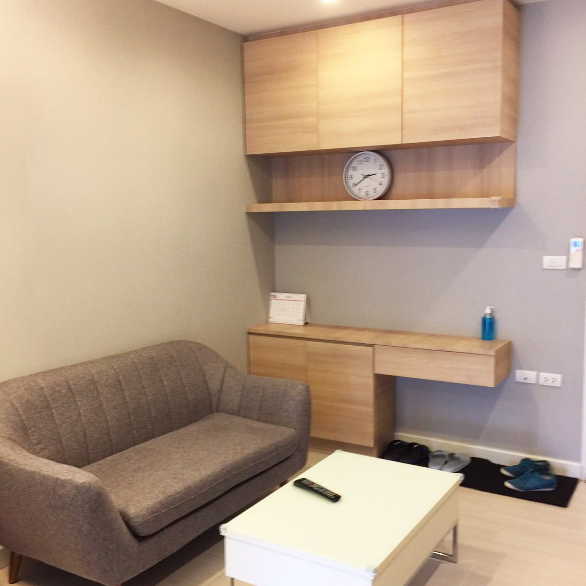 sale-459-ล้าน-คอนโด-41-ตรม-the-room-รัชดา-ลาดพร้าวชั้น14วิวดีตึ-aมี-1-ห้องนอน1ห้องน้ำแต่งใหม่หมด