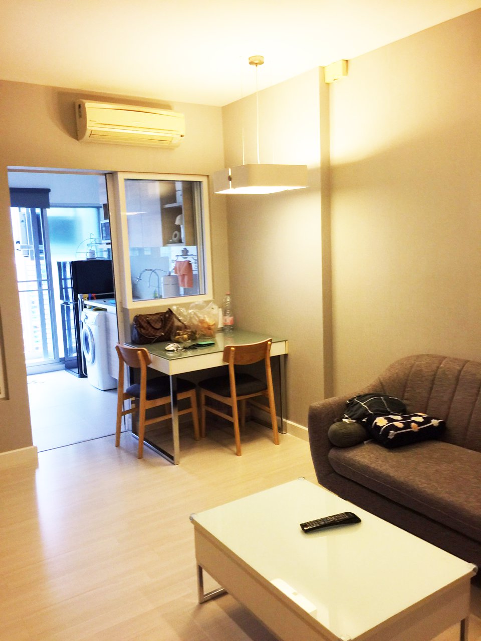 sale-459-ล้าน-คอนโด-41-ตรม-the-room-รัชดา-ลาดพร้าวชั้น14วิวดีตึ-aมี-1-ห้องนอน1ห้องน้ำแต่งใหม่หมด