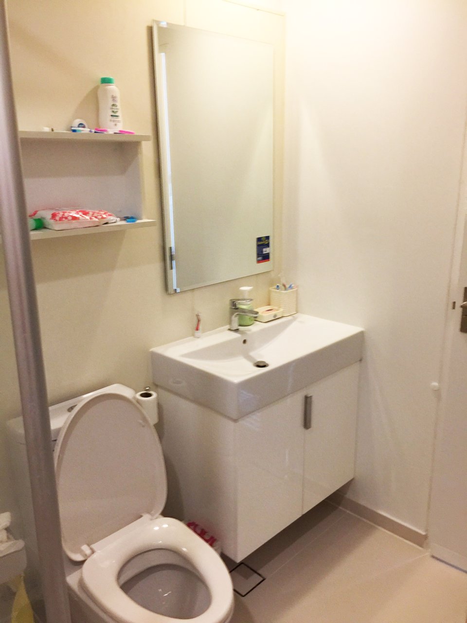 sale-459-ล้าน-คอนโด-41-ตรม-the-room-รัชดา-ลาดพร้าวชั้น14วิวดีตึ-aมี-1-ห้องนอน1ห้องน้ำแต่งใหม่หมด