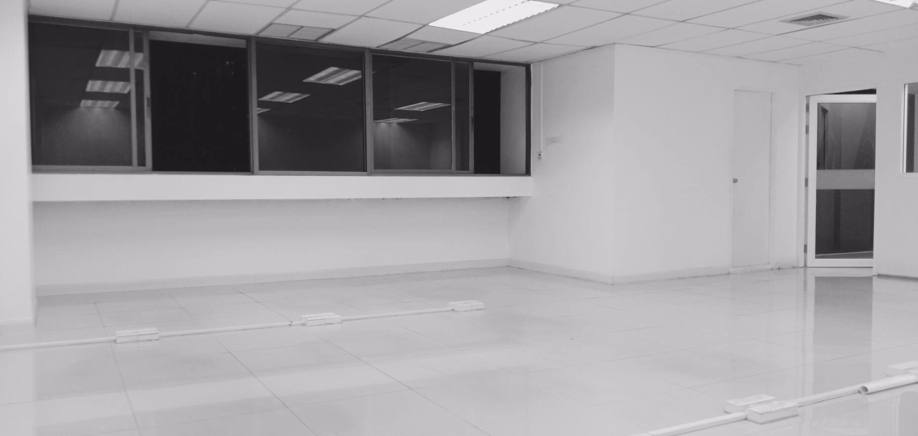 ขาย-เช่า-สำนักงาน-192-ตรม-ถนนรัชดาภิเษก-อาคารอมรพันธุ์-205-ทาวเวอร์2-กรุงเทพฯ