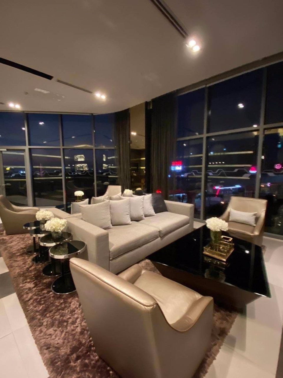 ขาย-คอนโดไอดีโอ-โมบิ-สุขุมวิท-อีสท์เกต