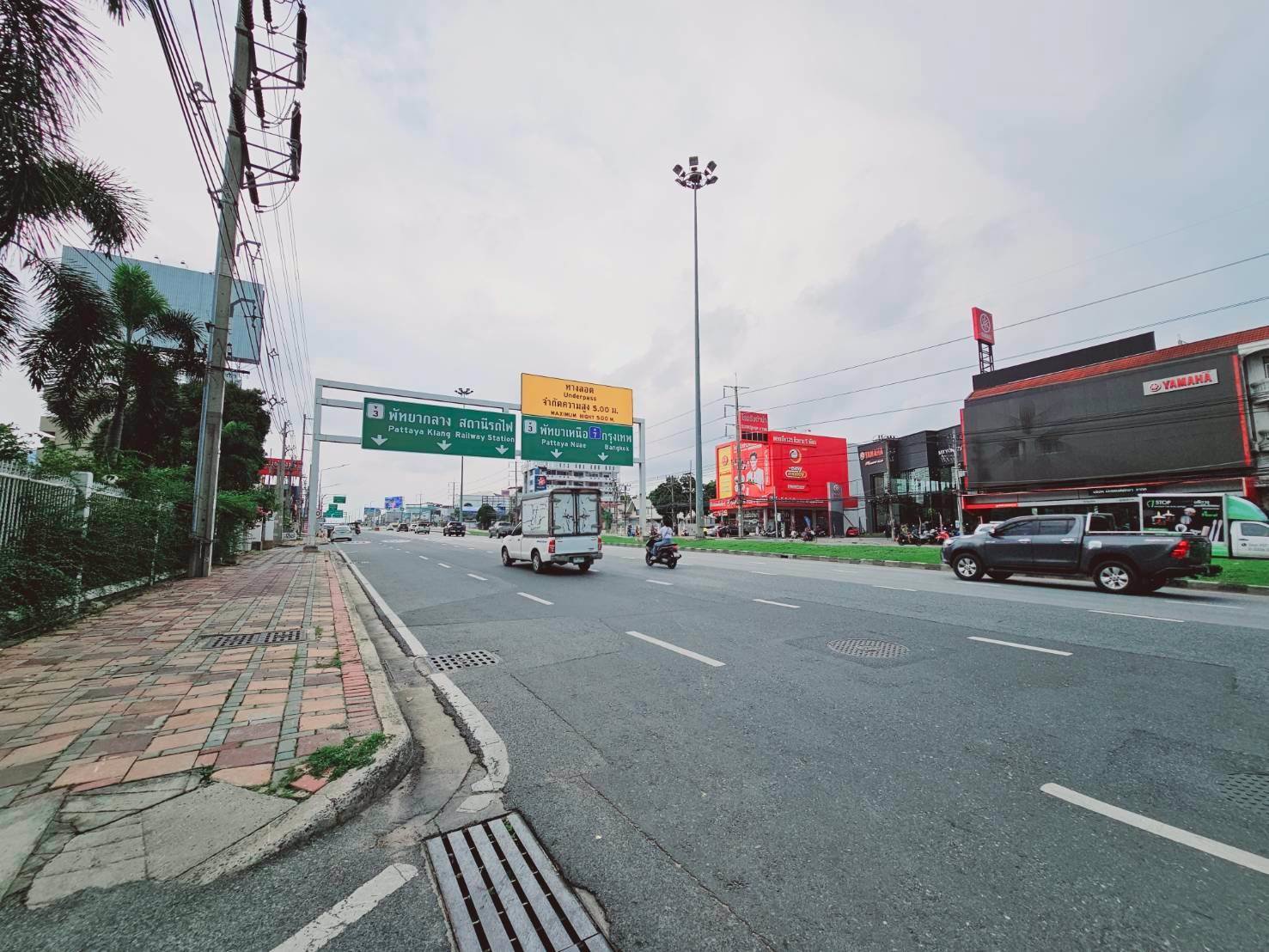 ขายขาดทุน-โรงแรมที่พัทยากลาง-ติดถนนหลักสุขุมวิท