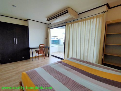 ให้เช่าคอนโดบางนาคอมเพล็กซ์-เรสซิเดนเชียล-ใกล้เซ็นทรัล-บิ๊กซี-บางนา-ติดถนนบางนา-ตราด