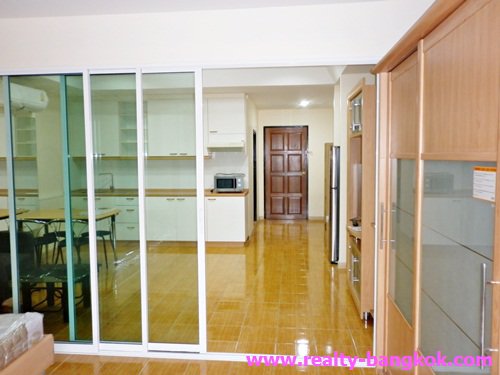 ให้เช่าคอนโดบางนาคอมเพล็กซ์-เรสซิเดนเชียล-ใกล้เซ็นทรัล-บิ๊กซี-บางนา-ติดถนนบางนา-ตราด-md-tower