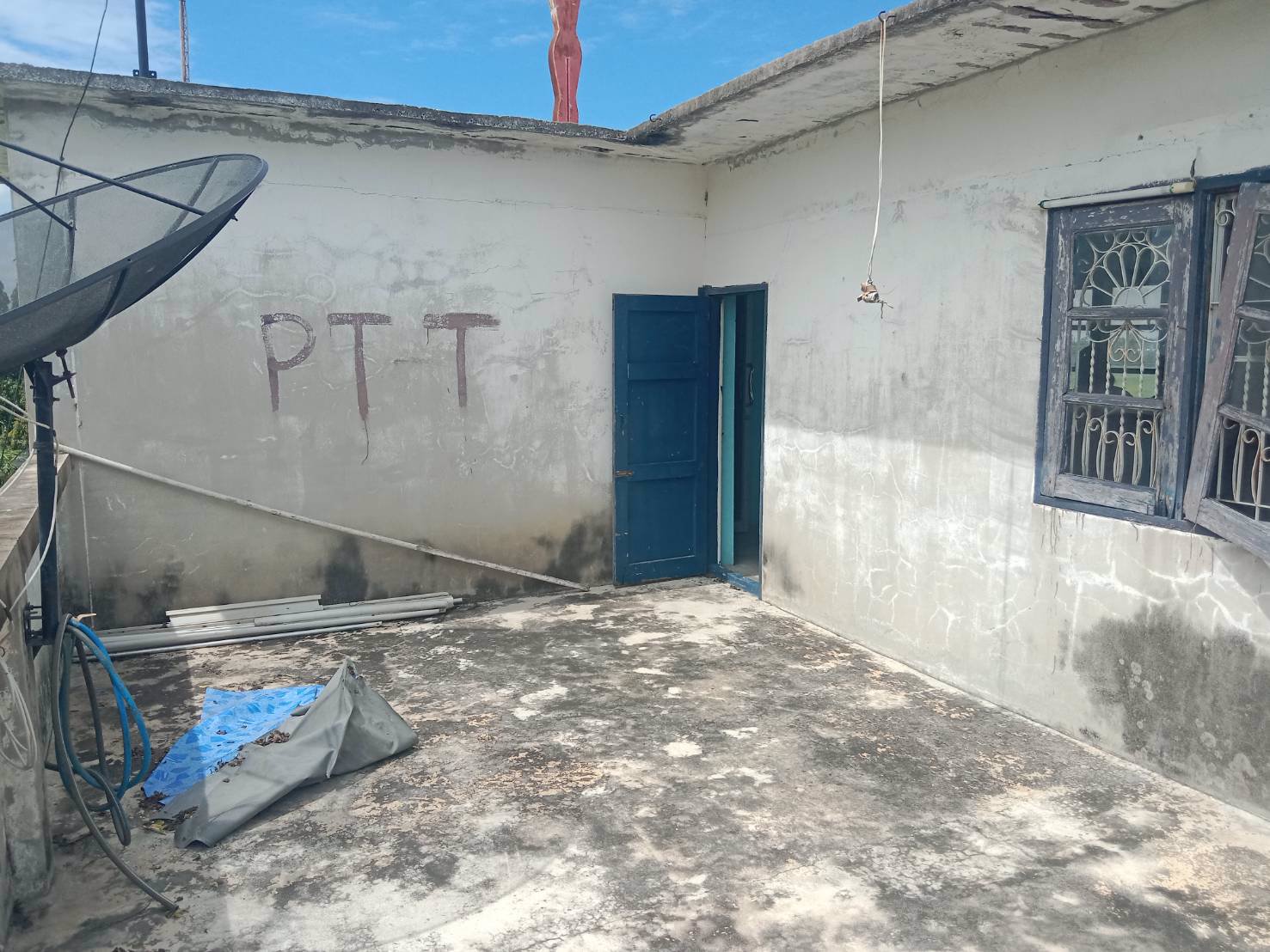 ขายอาคารพาณิชย์-3-ชั้นครึ่ง-เนื้อที่-22-ตารางวา-หน้ากว้าง-8-เมตร