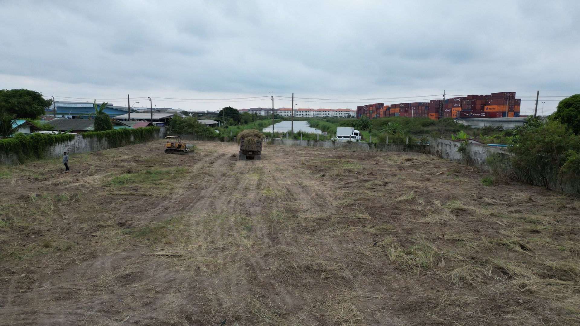 ขายที่ดิน-ขนาด-3-ไร่-1งาน-52-ตารางวา